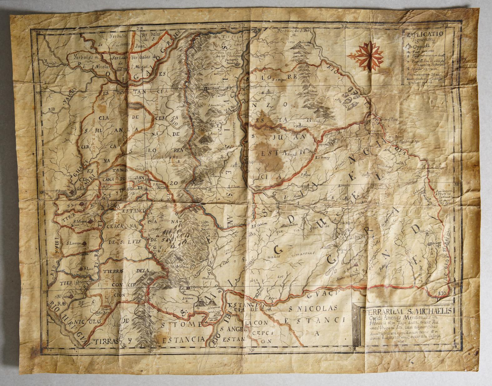 TERRARUM S: MICHAELIS oppidi Americae meridionalis in provincia olim Tape dicta, trans Flumen Vruguai siti, cum adjacentibus simul aliorum oppidorum terris & vicinia Lusitanorum, accurata descriptio.